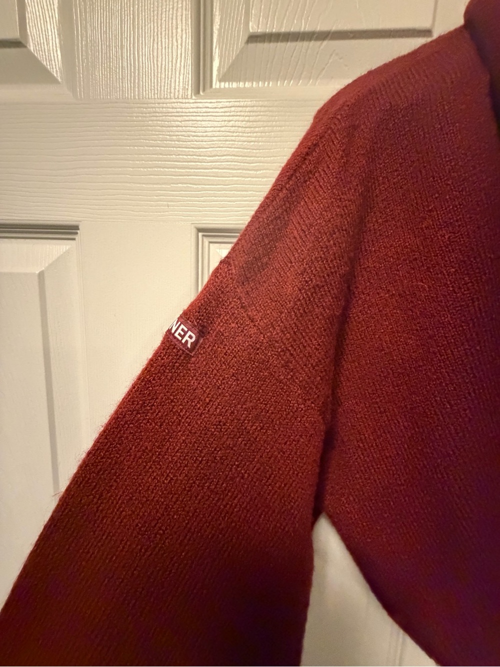 Oner Active Cropped Hooded Zip Sweater Jacket in Deep Burgundy - Picture 5 of 7